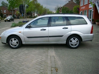 Ford Mondeo wagon 1.6 business (bj 2000)