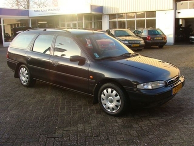 Ford Mondeo wagon 2.5 24V (bj 1995)