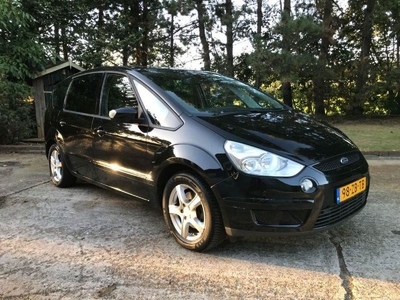 Ford S-Max 2.0 TDCI Titanium, 7-PERS. PANO, NAVI, ECC