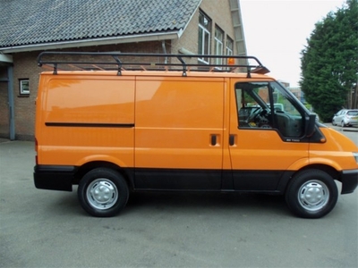 Ford Transit 300S 2.4TDdi (bj 2005)