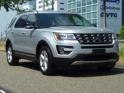 Ford USA Explorer XLT occasion - 7 zitplaatsen Kom voor de