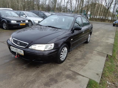 Honda Accord 1.6i S