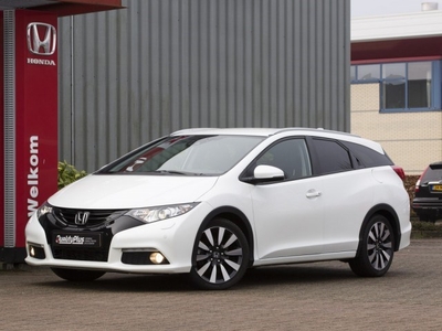 Honda Civic Tourer Tourer 1.8 Executive AUTOMAAT ADAS