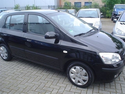 Hyundai Getz 1.1 active version young (bj 2004)