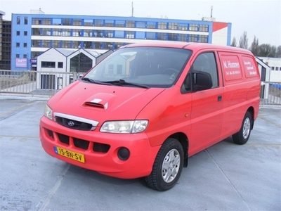 Hyundai H200 2.5TCi Luxe 74kW (bj 2004)