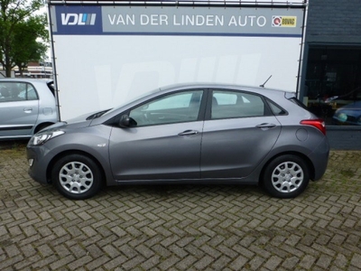 Hyundai i30 1.4i i-Motion Climate, Cruise, LED (bj 2012)