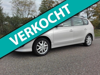 Hyundai i30 CW 1.6i i-Motion