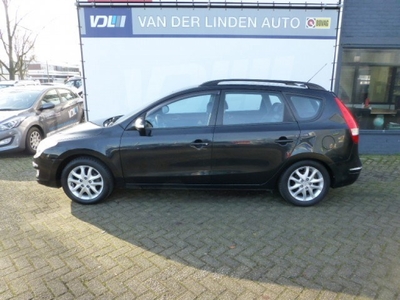 Hyundai i30 CW 2.0i Style Navi, Cruise, Leer, Parkeersensor