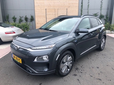 Hyundai Kona EV 64 kWh SKY Premium 2019 levering (bj 2019)