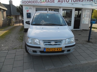 Hyundai Matrix 1.8i GLS (bj 2002)