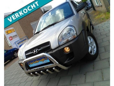 Hyundai Tucson 2.0i Active Grijs/ AirCo/ Bull/SideBars/