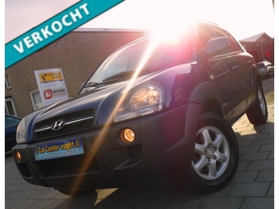 Hyundai Tucson 2.0i Dynamic/AirCo/ VerKochT!!!!