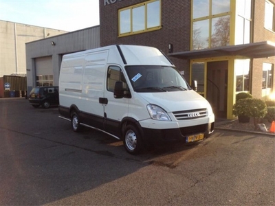 Iveco Daily 35 S 14V .L2.H2.SEMI AUTO (bj 2009)