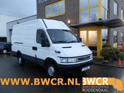 Iveco Daily 35S12 L2/H2 (bj 2006)