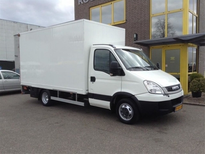 Iveco Daily 40 C 15 MEUBELBAK LAADKLEP (bj 2010)