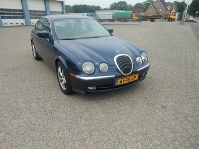 Jaguar S-type 3.0 executive aut5 (bj 2000)