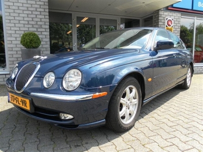 Jaguar S-Type 3.0 V6 (bj 2000, automaat)