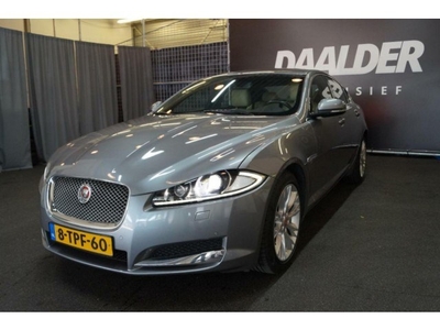 Jaguar XF 2.2D Premium Business Edition, Automaat, Leer