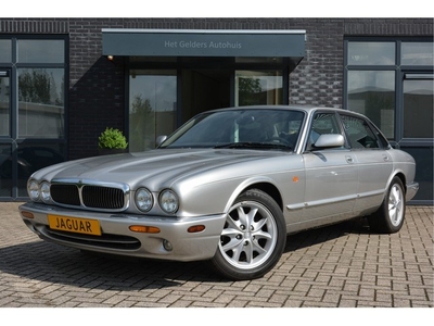 Jaguar XJ 4.0 V8 Executive Youngtimer (bj 1998, automaat)