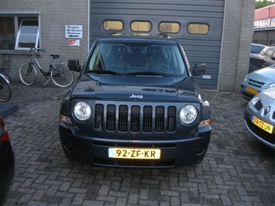 Jeep Patriot 2.0crd limited 4wd roetf. (bj 2008)