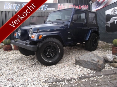 Jeep Wrangler 4.0i *THE BLUE BEAUTIFUL JEEP* (bj 2002)