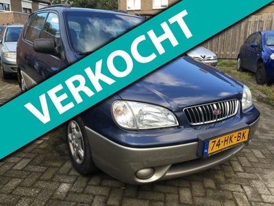 Kia Carens 1.8 LS