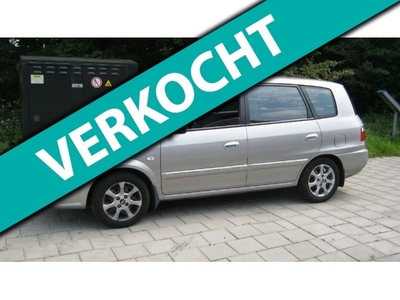 Kia Carens 2.0cvvt x-treme