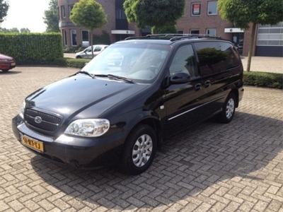 Kia Carnival 2.5 V6 LX (bj 2005)