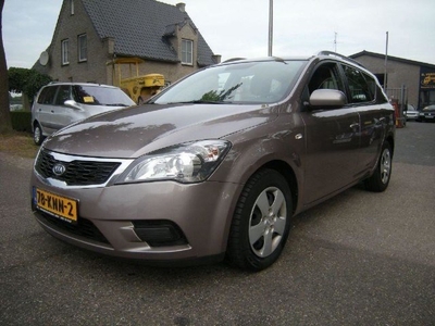 Kia Cee d 1.6 CRDi X-tra