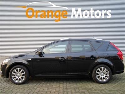 Kia cee'd Sporty Wagon 1.4 CVVT SEVEN NAVIGATIE (bj 2010)