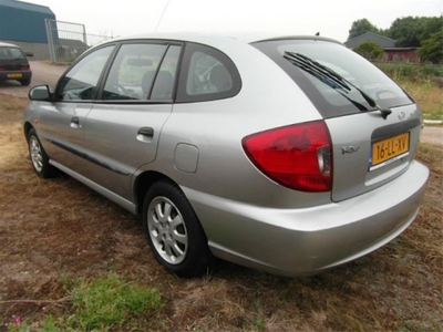 Kia Rio 1.3 LS station 103.000 km 2003