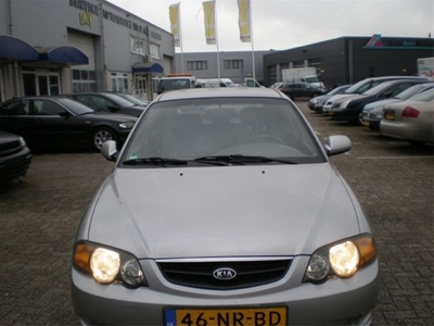 Kia Shuma 1.6 ls (bj 2004)