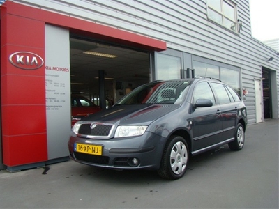 Škoda Fabia Combi 1.4-16V Ambiente (bj 2007)