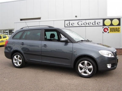 Škoda Fabia Combi 1.4-16V Dynamic (bj 2010)