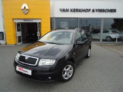 Škoda Fabia Combi 1.4-16V Elegance / Airco / Licht metalen