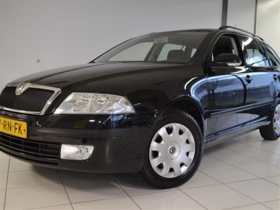 Škoda Octavia Combi 1.6 Ambiente (bj 2005)