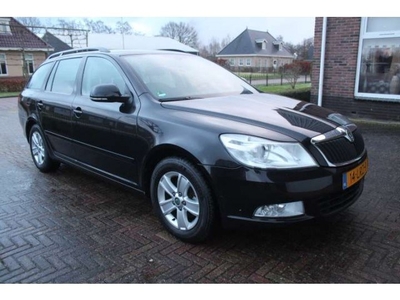 Škoda Octavia Combi 1.6 TDI 105PK Leer, Climat control