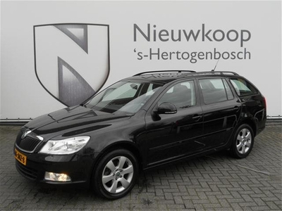 Škoda Octavia COMBI 2 AMBITION 1.4 TSI 90KW DSG7 (bj 2009)