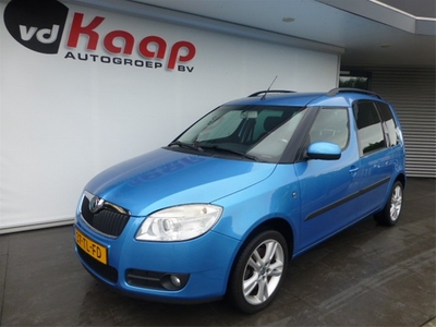 Škoda Roomster 1.6-16V Sport (bj 2007)