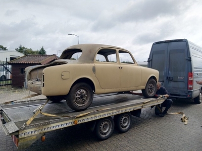 Lancia Appia serie 3 . (bj 1961)