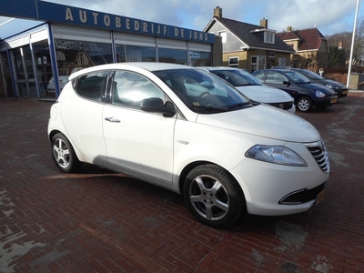 Lancia Ypsilon 0.9 TWINAIR GOLD CRUISE CONTROL+LM-VELGEN