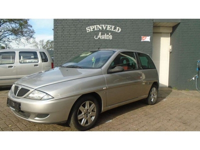 Lancia Ypsilon 1.2 LS