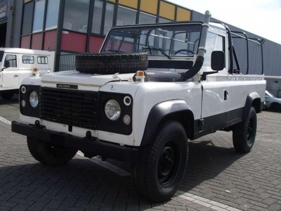 Land Rover Defender 2.5 TD