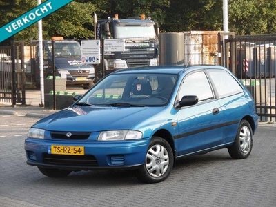 Mazda 323 1.3i Px VERKOCHT