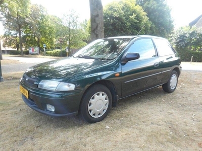 Mazda 323 1.5i P LX AUTOMAAT / NAP LOGISCH (2000)