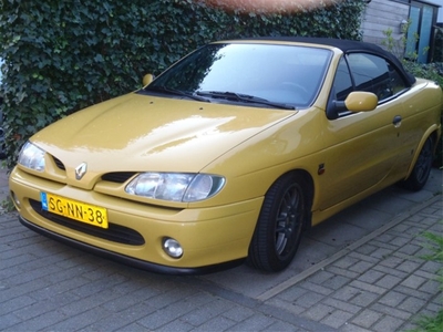 Megane Cabrio ph1 F7r 2 liter 16v