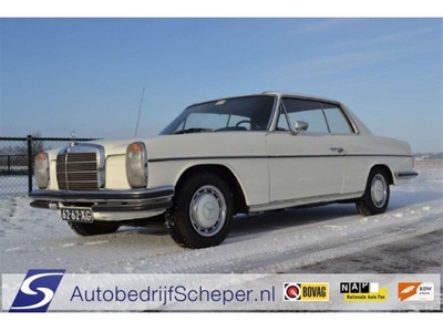 Mercedes-Benz 200-280 (W115) 250C origineel Hollandse auto