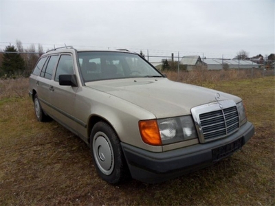 Mercedes-Benz 300 TE Station (bj 1986, automaat)