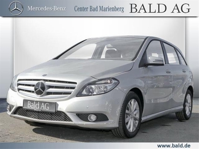 Mercedes-Benz B 180 incl BTW/BPM ImportWereld.nl -