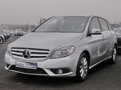 Mercedes-Benz B 180 incl BTW/BPM ImportWereld.nl -